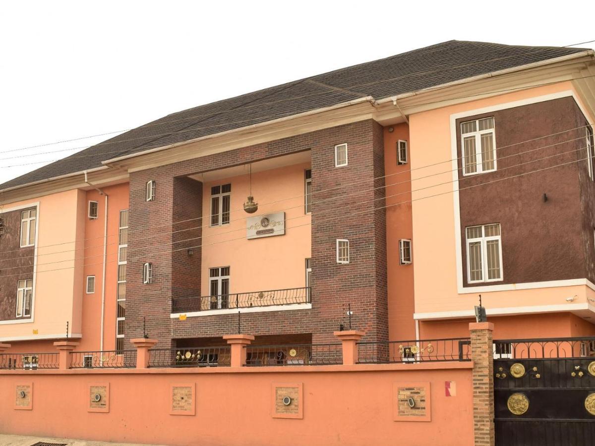 Bana Hotel & Suites Lagos Ngoại thất bức ảnh